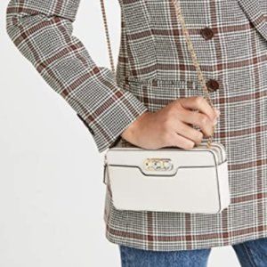 The J Link Chain Continental Ivory Marc Jacobs